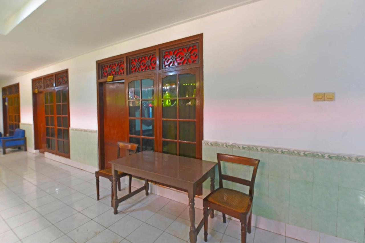 Oyo 3244 Grand Chandra Hotel Denpasar Exteriér fotografie